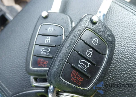 2016 Hyundai Tucson Se из США, поврежденный, VIN KM8J3CA43GU206586